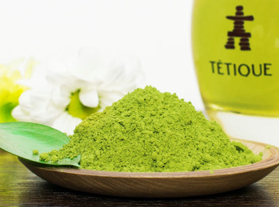 Chá verde Matcha biológico em pó Tétique e suas propriedades