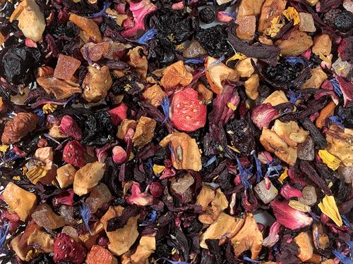 "Bora Bora" fruit infusion, strawberry and mango flavor, box of 50 tea bags.