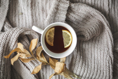 5 maneiras fáceis de melhorar o sabor do chá de baunilha